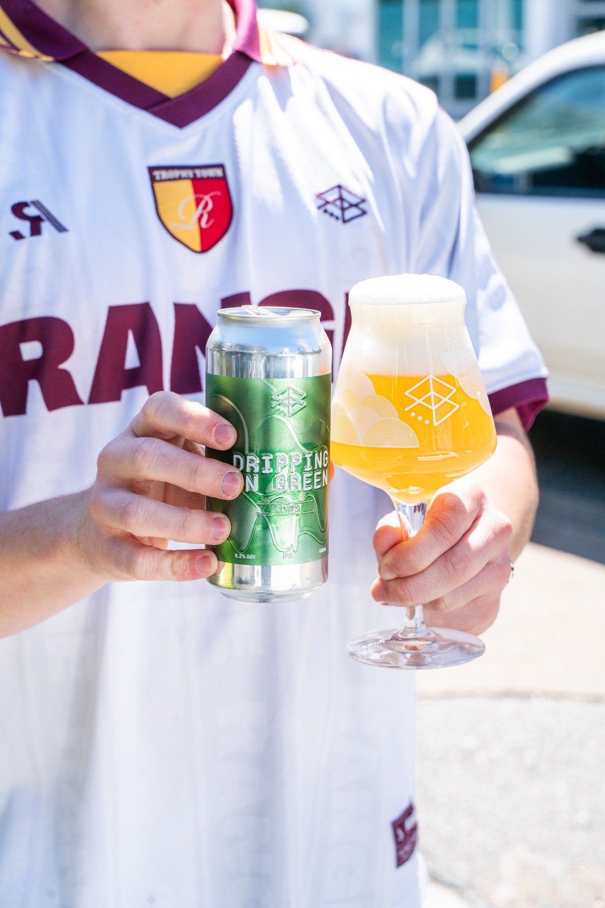 Dripping in Green: Riwaka  - IPA
